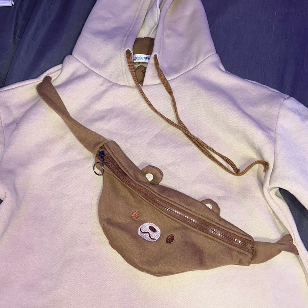 Cute teddy bear hoodie with zip up pouch